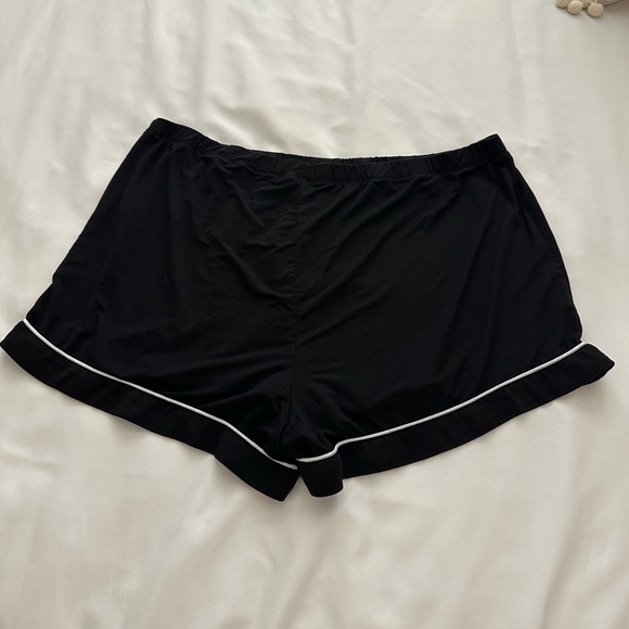 Nordstrom Moonlight Eco Short Pajamas - Black - Picture 9 of 10
